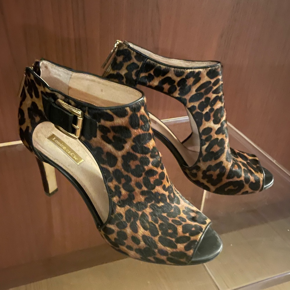Louise et Cie Stiletto Booties - Cheetah Print Women’s 9